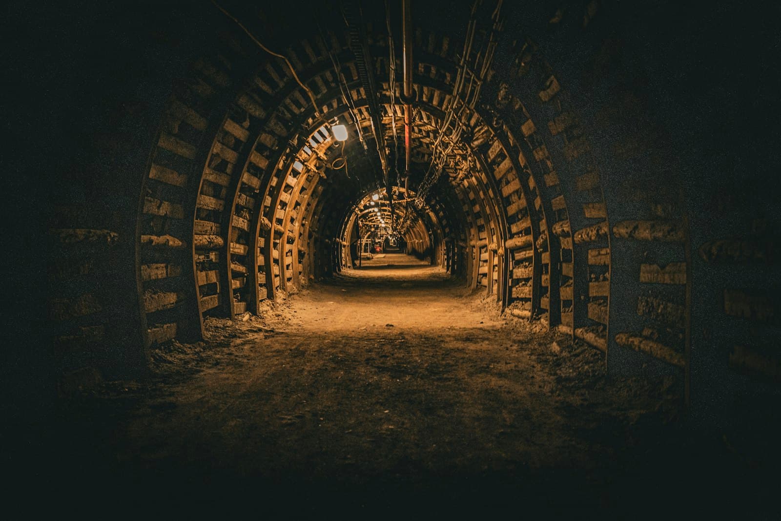 Underground mine tunnel